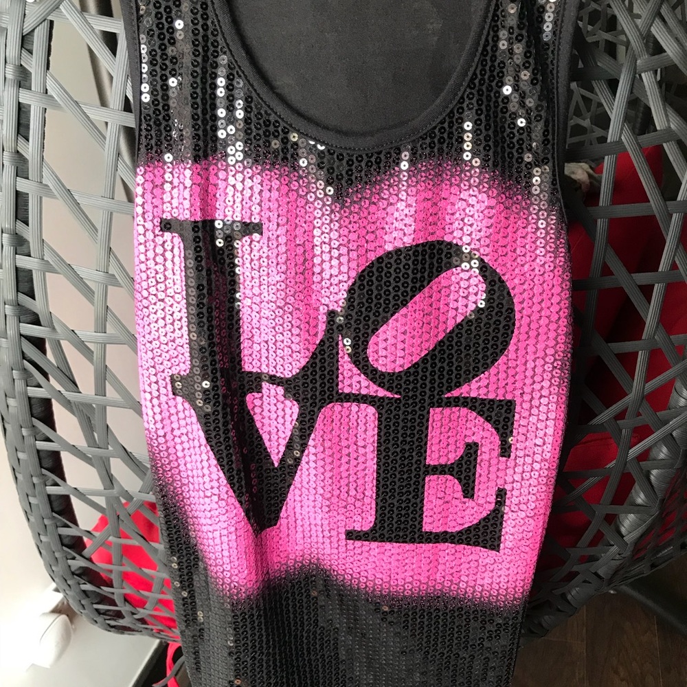 LOVE theme sequins blouse NEW WITH TAGS!